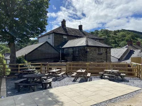 OYO Glyn Valley Hotel Hotels in Cynwyd