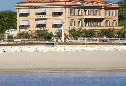 클리퍼 페사로 객실