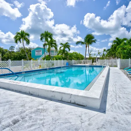 Bonefish Bay Motel