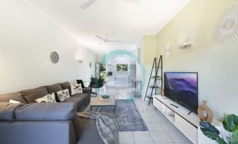 Zenwestralia Cityscape Balcony Outdoor Dining