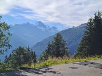 Auberge de l'Ours Hotels in Les Agettes