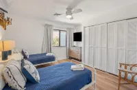 409 Captain John Fripp Villa Hotels in Beaufort County