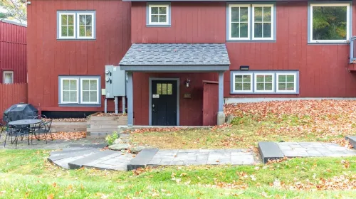 MAD House Rentals 10 Bedroom Lodge by RedAwning