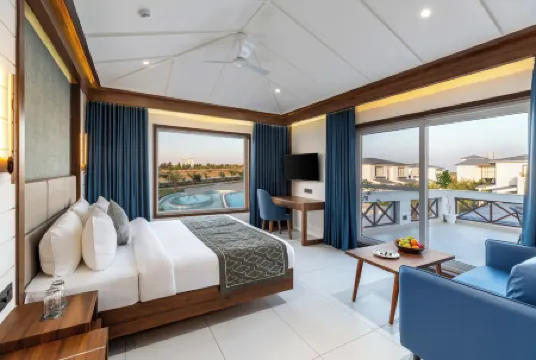 Enrise by Sayaji Dwarka