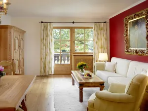 Landsitz Römerhof - Hotel Apartments