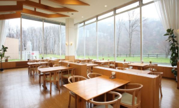 Yuyado Kuttari Onsen Lake Inn