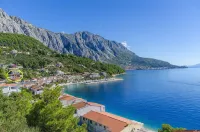 Apartments Kunac Hotels in Sućuraj