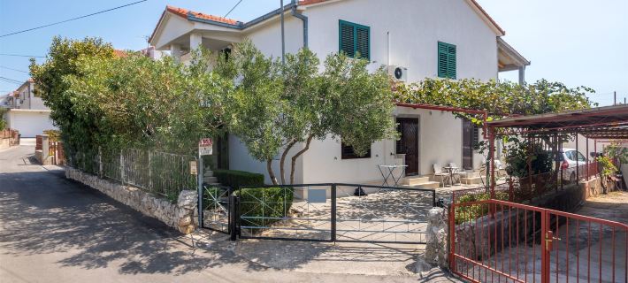 Apartment and Rooms Ruza Ξενοδοχεία στην πόλη Trogir