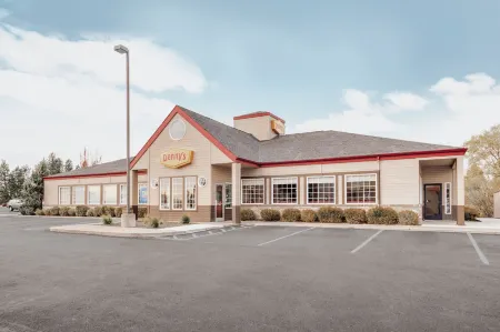 Best Western Plus Peppertree Airport Inn