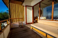 Gili Sands Hotel & Bar