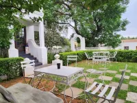 Oak View Manor Hotels in Sedibeng