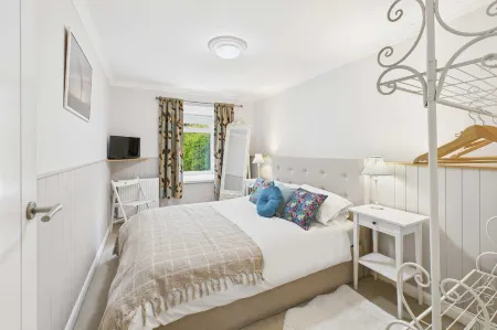 Host Stay The Fairways