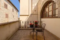 Mensano Old Town Apartment