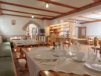 ルームズ & アパートメンツ プリ マトヨン ブレッドのホテル