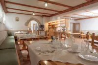Rooms & Apartments Pr Matjon Hotels in Bohinjska Bela