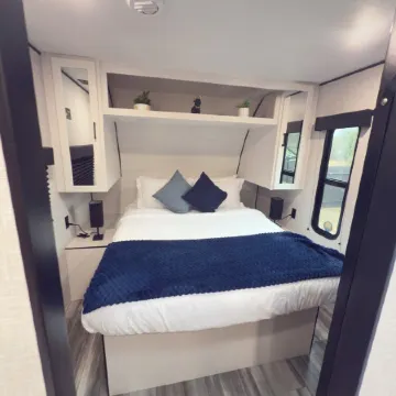 Cozy RV Retreat with Private Hot Tub and Fenced Yard