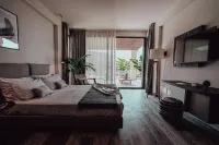 إنسولاي ريزورت