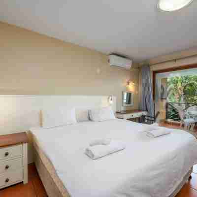 San Lameer Villa 1935 Rooms