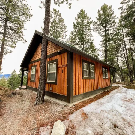 Whispering Pines Cabin Rentals