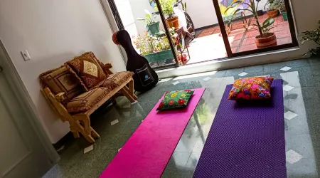 Moradia Laureles Medellin Отели рядом с достопримечательностью «Plaza de Toros La Macarena»