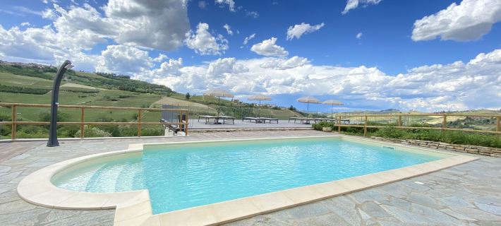 Le Cornici - Cascina di Charme Hotels in Province of Cuneo
