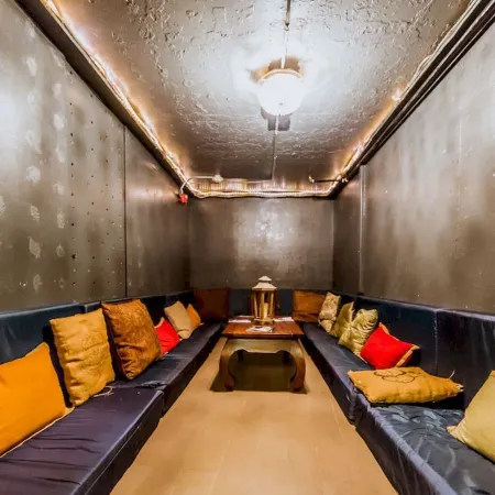 Q4 Hotel and Hostel