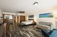 The Perry Hotel & Marina Key West