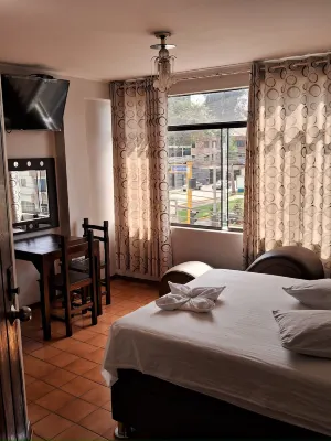 Las Artes Inn Hotels in San Borja