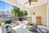 Beach House - the Beach Getaway by PHG - 4-Star