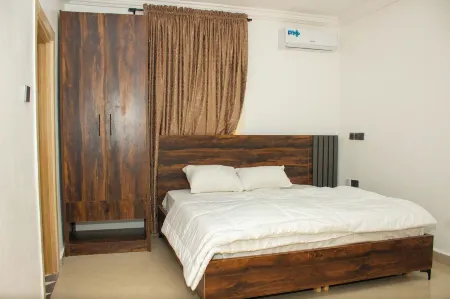 Skenyo Hotel and Apartments Отели рядом с достопримечательностью «Терминал аэропорта Абуджа Ннамди Азикиве»