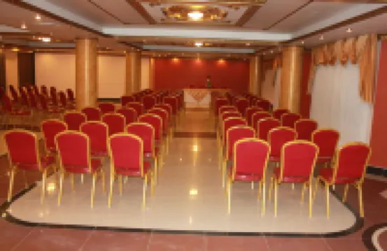 Golden Palace Hotel