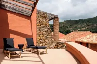 Vale Palheiro Earth Resort ! Soft Opening ! فنادق في Bordeira