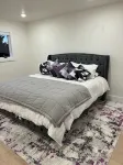 Spacious 5-bedroom house with WiFi, AC in charming Butte