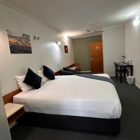 Ayr Traveller's Motel