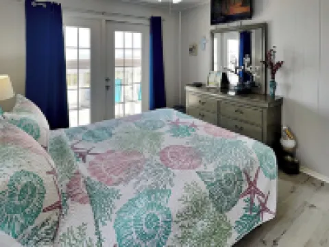 Bayview Cottage by Ryson Vacation Rentals