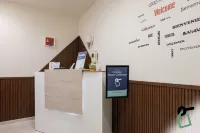Hotiday Room Collection - Napoli Botanique Hotels in Naples