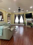 Modern Home & covenant between Baton Rouge and New Orleans close to I-10