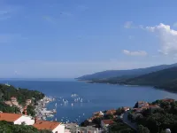 Tranquility of countryside 500m from the city center and 4km from the sea Hotel a Labin