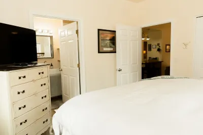 A/C- Family Friendly - Forest View- Pool and Hot Tub