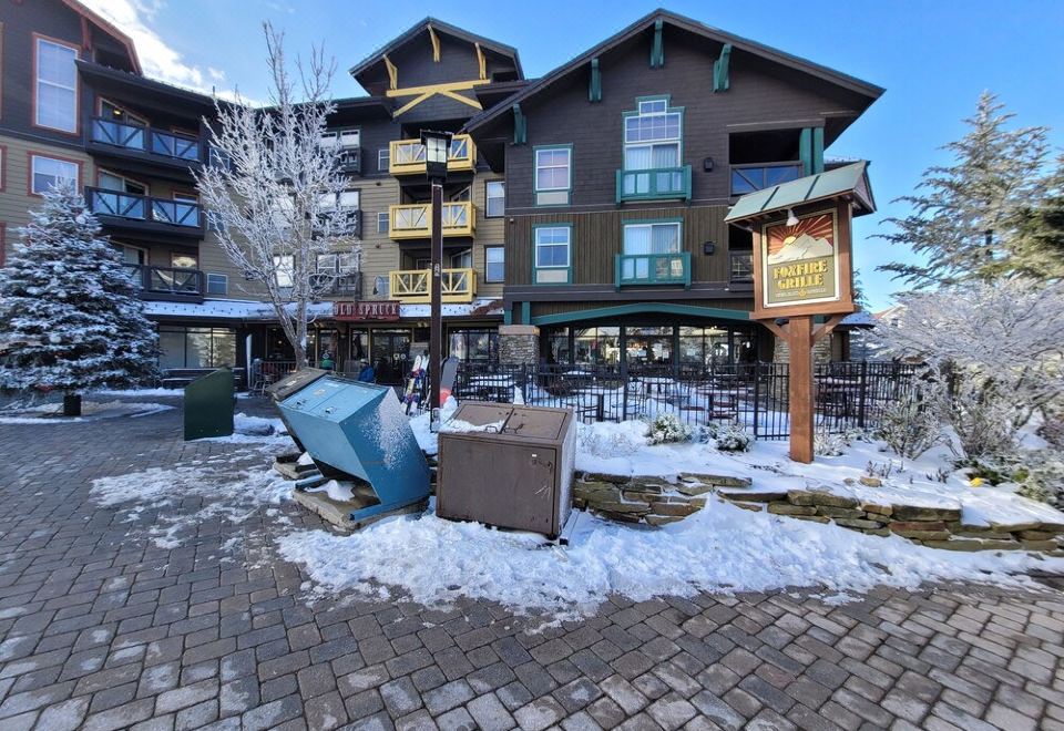 hotel overview picture