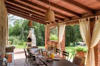 Charming spacious 1500s stone farmhouse with private pool
