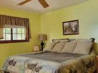 Northwoods Family Vacation Home Hotels in St. Germain