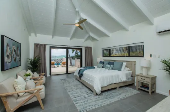 Private Pool.  Ocean View.  East End.  Gated Community. Hotels in 