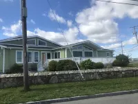 Poseidons Palace - Pool Oasis - Beach View -2.0 Hotels near Acushnet Cedar Swamp State Reservation
