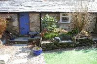 Magical Family Friendly Cottage Sleeps 6-8  Bodmin, Tintagel Poldark Cornwall UK Hotels in Camelford