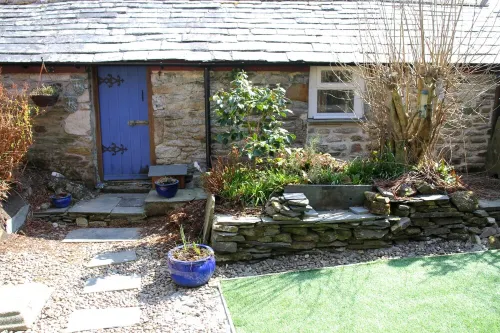 Magical Family Friendly Cottage Sleeps 6-8  Bodmin, Tintagel Poldark Cornwall UK Hotels in Camelford