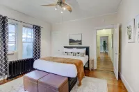 Cute Cottage, Walk to Overton Park & Memphis Zoo