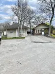 Private Wasaga Retreat Just 1.5min Walk To Beach!
