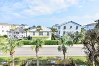 Large Beach View House in Surfside, South Carolina