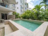 Majestic 3 Bedroom apartment and private pool!